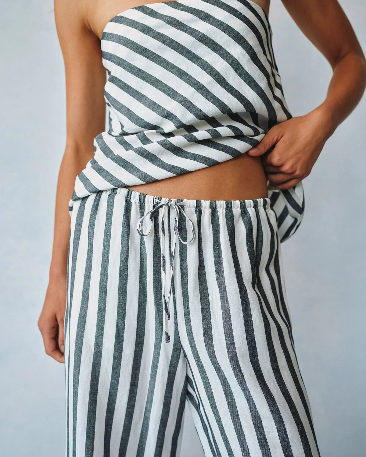 BD Drawstring Wide Leg Crop