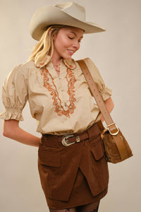 Embroidered Scallop Collar Puff Sleeve Top