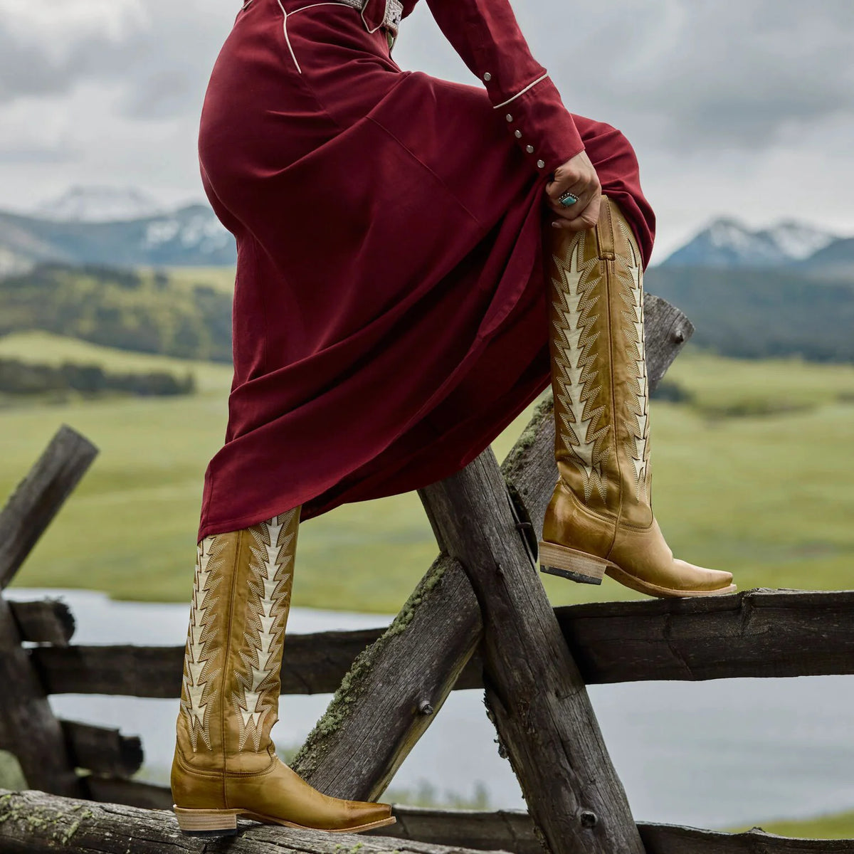 Stetson Twill Western Skirt Wine
