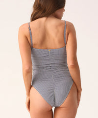 PQ Anchor Keyhole One Piece