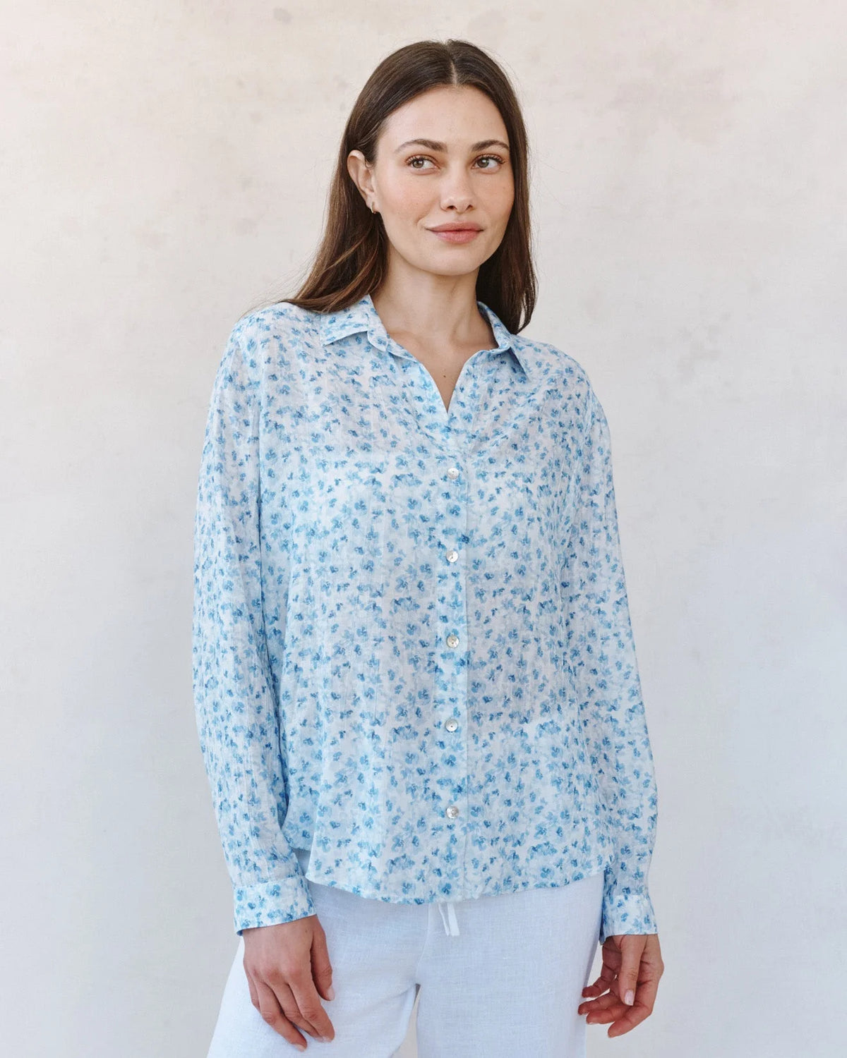 BD Ditsy Floral Blouse