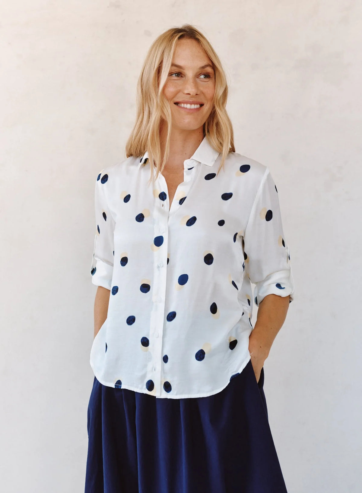 BD Spring Dots Clean Button Down