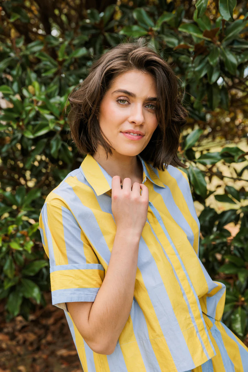 Livro Club Shirt Brimstone